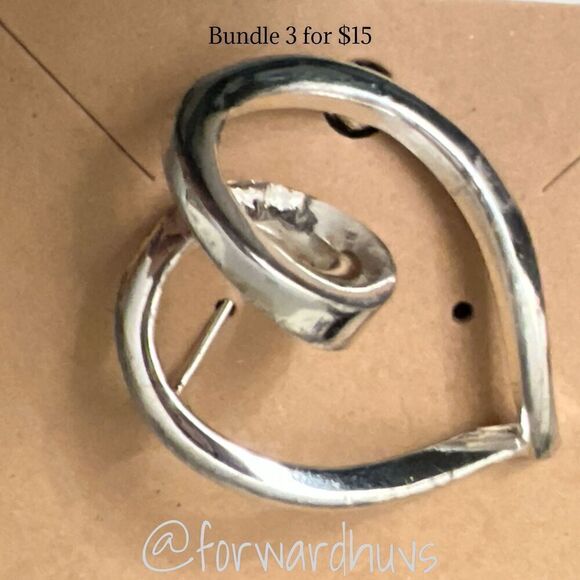 Bundle Sale 3 for $15 | Twisted Silver Tone |Fair Condition - Picture 3 of 6